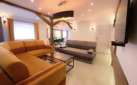 Aparthotel Zabrze, Apartamenty w Centrum z prywatnym parkingiem